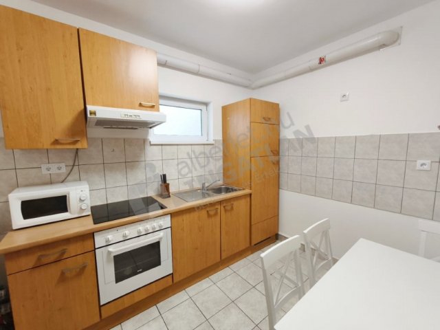Kiadó téglalakás, albérlet, VIII. kerületben, Kálvária utcában
