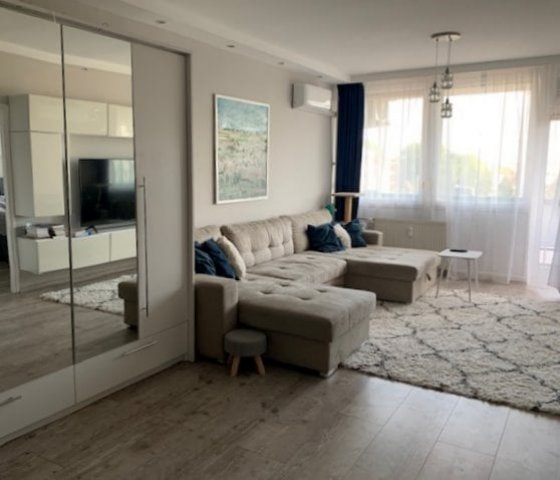 Eladó téglalakás, Nyíregyházán 75.6 M Ft, 3 szobás