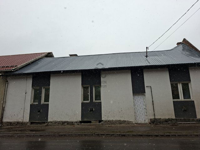 Eladó családi ház, Salgótarjánban 32 M Ft, 4 szobás