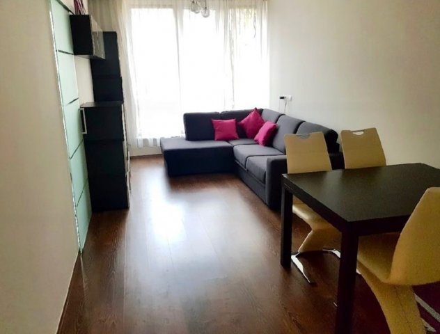 Kiadó téglalakás, albérlet, VIII. kerületben, Corvin sétányon