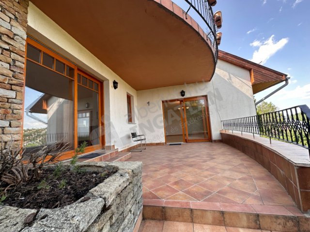 Kiadó családi ház, albérlet, Budapesten, II. kerületben