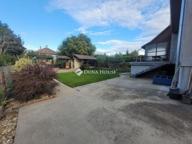 Eladó családi ház, Budapesten, XVIII. kerületben 124.9 M Ft