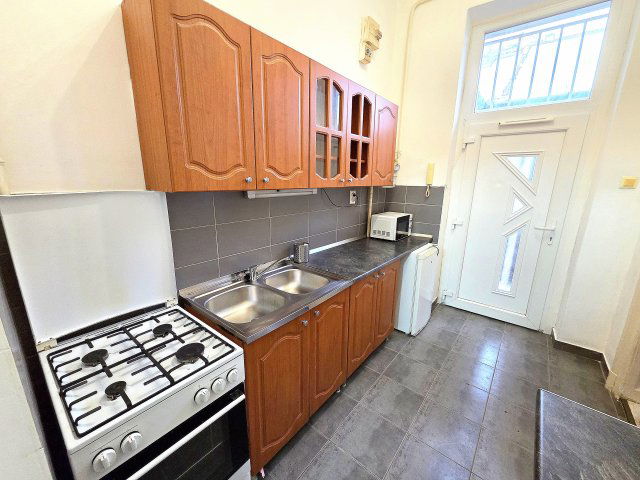 Kiadó téglalakás, albérlet, VIII. kerületben, Diószegi Sámuel utcában