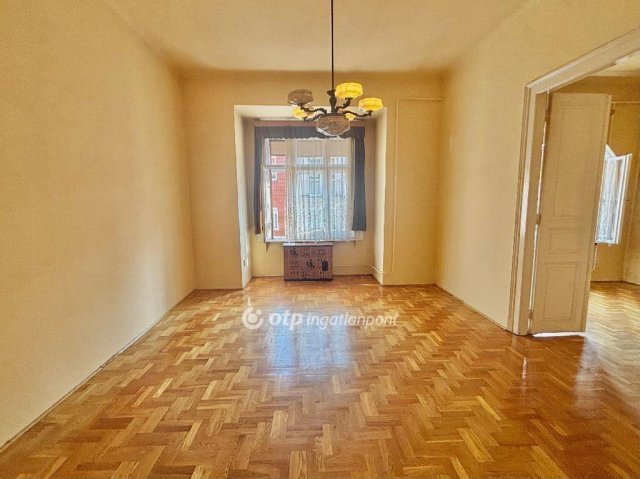 Eladó téglalakás, Budapesten, IX. kerületben 84.5 M Ft, 2 szobás