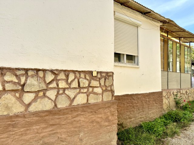 Eladó családi ház, Hévízen 34.9 M Ft, 3 szobás
