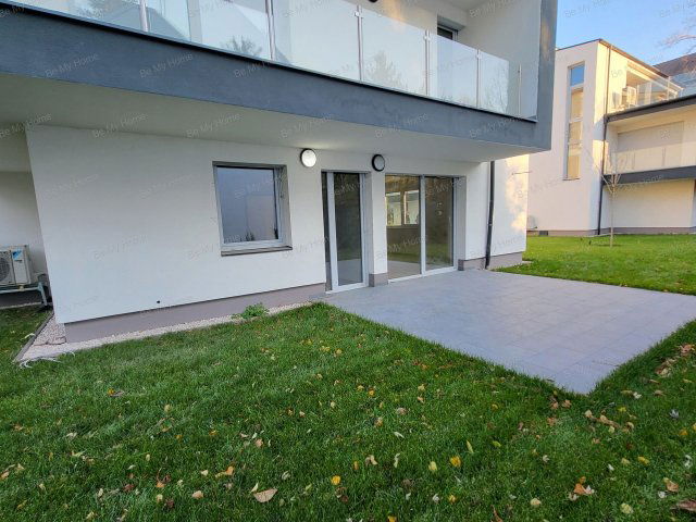 Eladó téglalakás, Budapesten, III. kerületben 109.9 M Ft