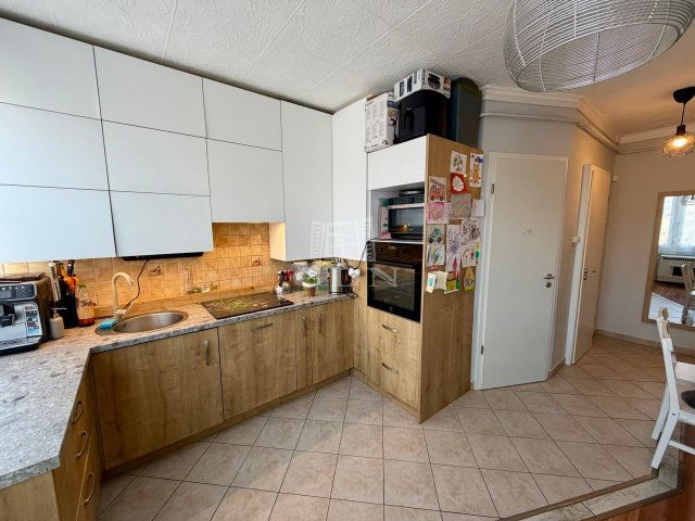 Eladó téglalakás, Vácon 64.9 M Ft, 2 szobás