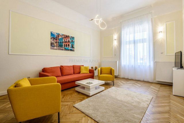 Kiadó téglalakás, albérlet, V. kerületben, Kossuth Lajos utcában