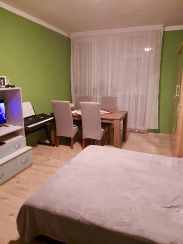 Eladó téglalakás, Tatabányán 35.9 M Ft, 1+1 szobás