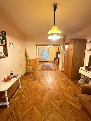 Eladó sorház, Pécsett 7.9 M Ft, 3 szobás / költözzbe.hu