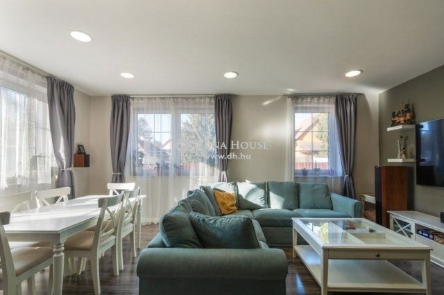 Eladó családi ház, Gödön 189 M Ft, 5 szobás