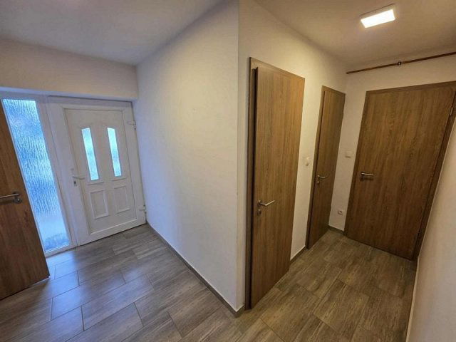 Kiadó téglalakás, albérlet, Érden 400 E Ft / hó, 4 szobás