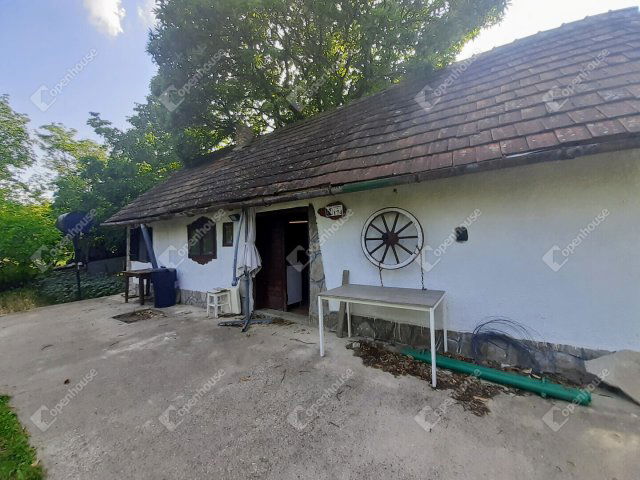 Eladó nyaraló, Nagykanizsán 7.3 M Ft, 2 szobás