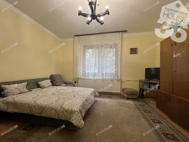 Eladó családi ház, Kecskeméten 63.5 M Ft, 3 szobás