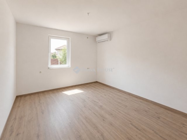 Eladó családi ház, Tápiószelén 39.9 M Ft, 3 szobás