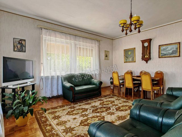 Eladó családi ház, Egerben 99 M Ft, 5 szobás