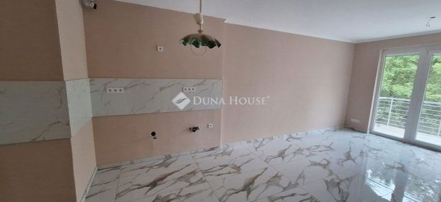 Eladó téglalakás, Budapesten, XIV. kerületben 110 M Ft, 3 szobás