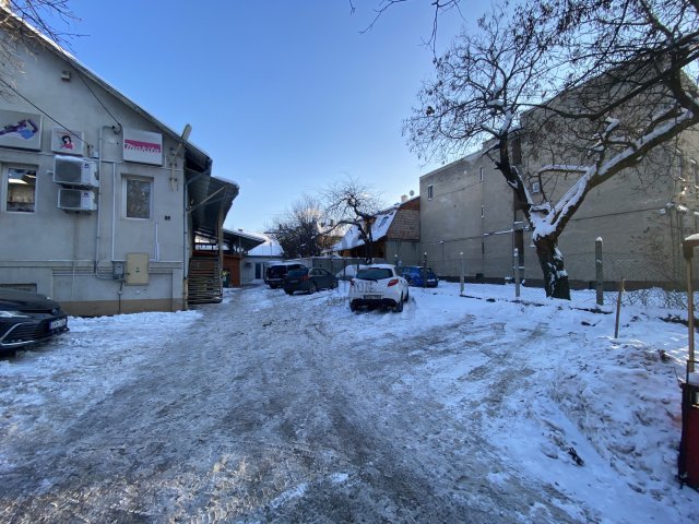Kiadó ipari ingatlan, Budapesten, XIV. kerületben 1500 E Ft / hó