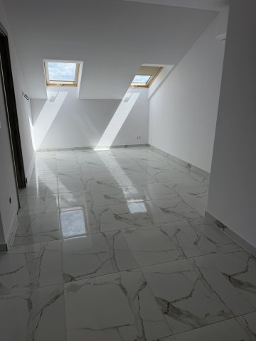 Eladó téglalakás, Várpalotán 39.9 M Ft, 2 szobás