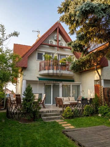Eladó ikerház, Budapesten, XVI. kerületben 165 M Ft, 5 szobás