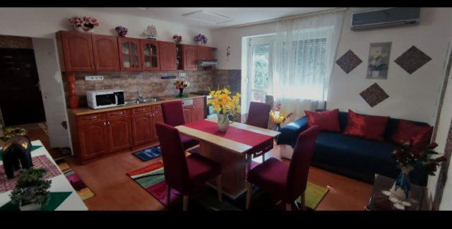 Eladó téglalakás, Oroszlányban 35.5 M Ft, 1+1 szobás