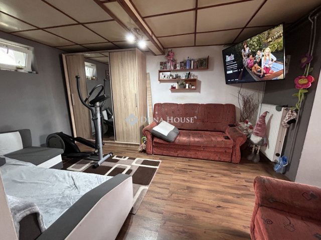 Eladó családi ház, Bátmonostoron 21.99 M Ft, 4 szobás