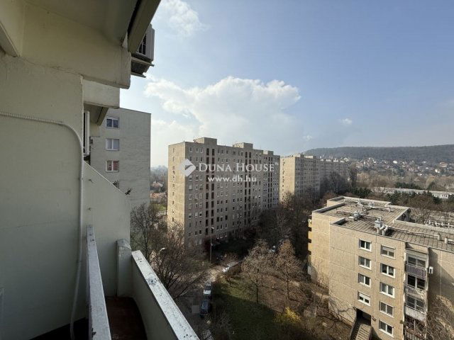 Eladó panellakás, Budapesten, III. kerületben 56.9 M Ft, 2 szobás