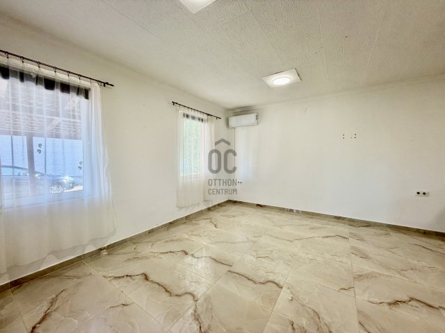 Eladó családi ház, Jászárokszálláson 27.99 M Ft, 2 szobás