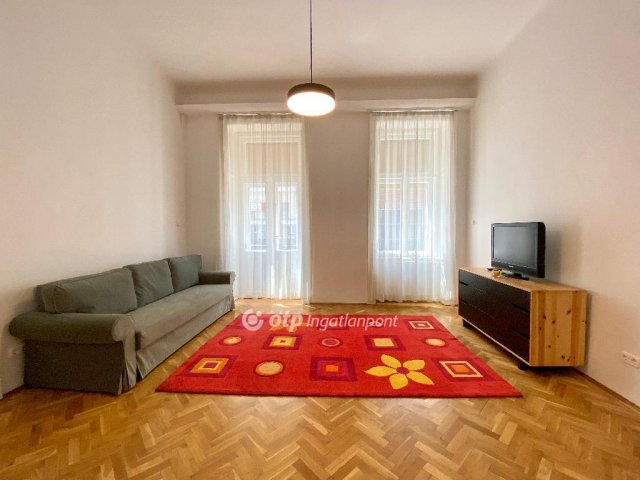 Kiadó téglalakás, albérlet, Budapesten, VII. kerületben