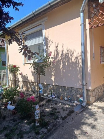 Eladó családi ház, Kabán 38.5 M Ft, 2 szobás