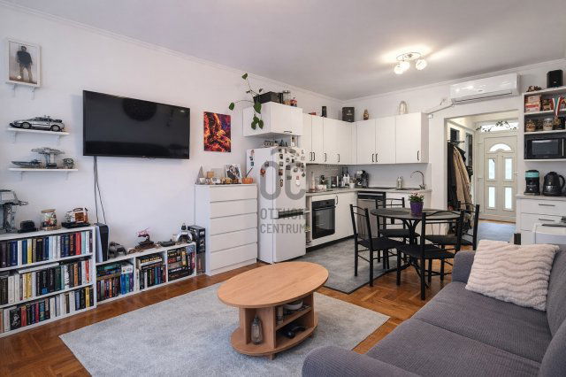 Eladó téglalakás, Székesfehérvárott 50.9 M Ft, 3 szobás