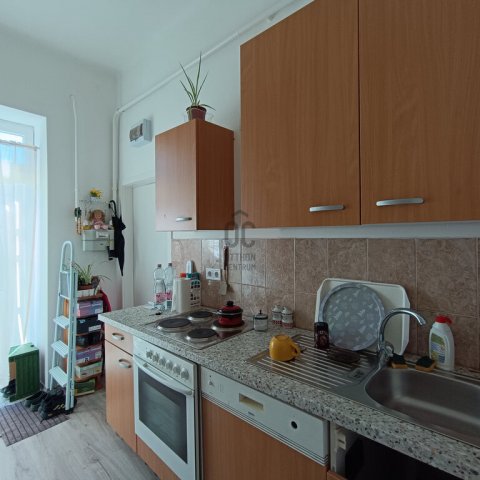 Eladó téglalakás, Nagykanizsán 16.9 M Ft, 1 szobás