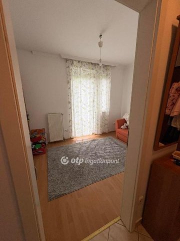 Eladó téglalakás, Budapesten, XIV. kerületben 75.8 M Ft