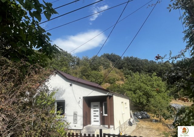 Eladó családi ház, Pilisjászfalun 80.9 M Ft, 2+1 szobás