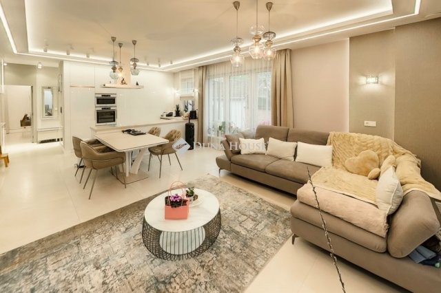 Eladó családi ház, Kecskeméten 249 M Ft, 4 szobás