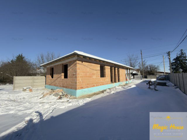 Eladó családi ház, Érden 139.9 M Ft, 5 szobás