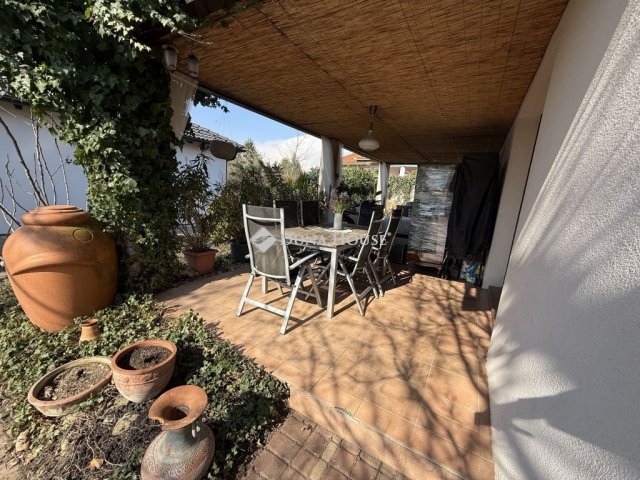 Eladó családi ház, Szombathelyen 139 M Ft, 6+1 szobás