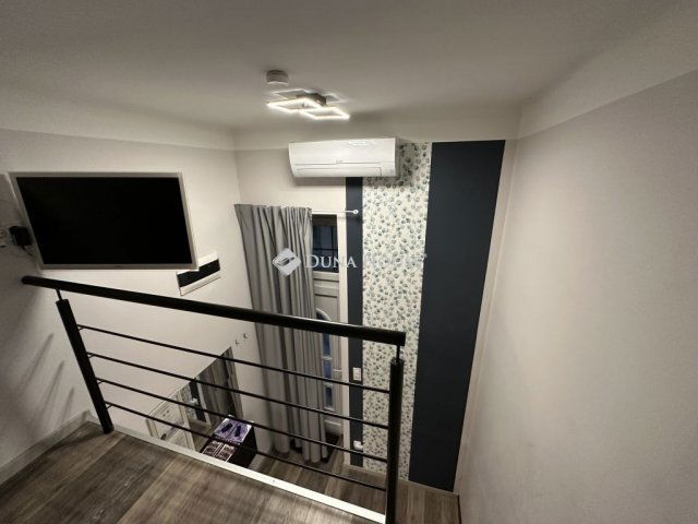 Eladó téglalakás, Budapesten, VI. kerületben 33 M Ft, 1 szobás