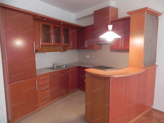 Kiadó téglalakás, albérlet, Kecskeméten 200 E Ft / hó