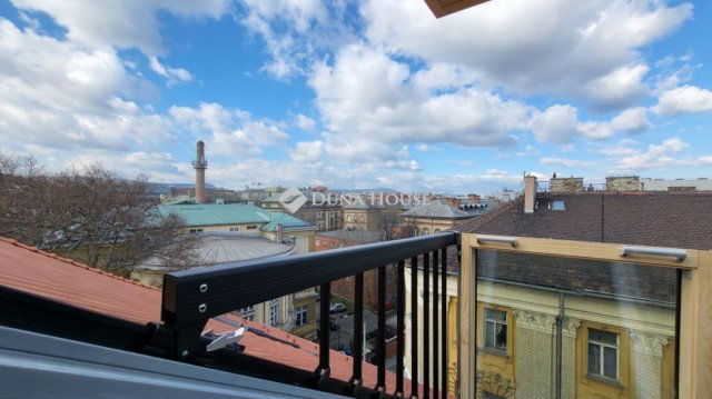 Eladó téglalakás, Budapesten, VIII. kerületben 68.5 M Ft