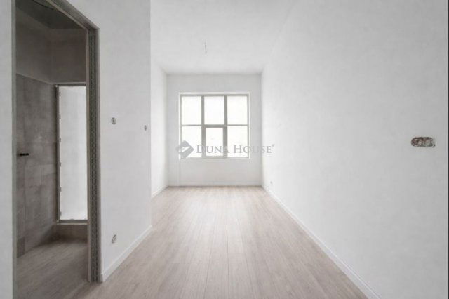 Eladó téglalakás, Budapesten, XXI. kerületben 24.5 M Ft