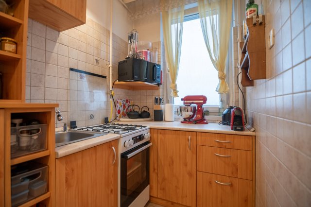 Eladó panellakás, Budapesten, III. kerületben 69.9 M Ft