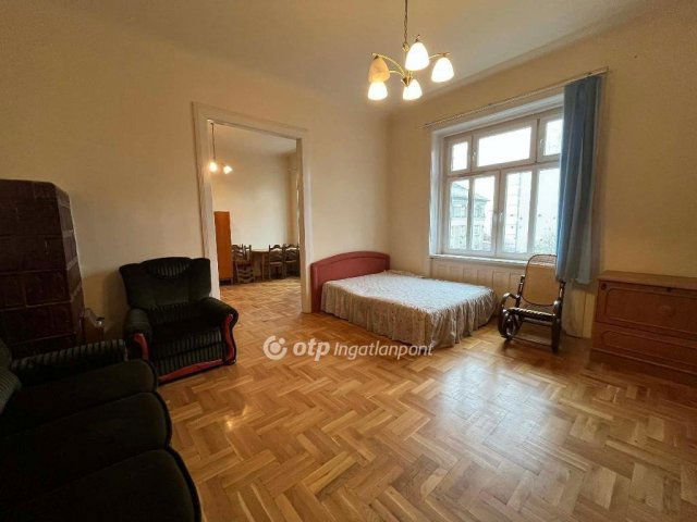 Eladó téglalakás, Budapesten, VIII. kerületben 73.5 M Ft