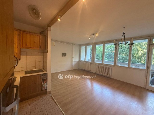 Eladó téglalakás, Budapesten, II. kerületben 96 M Ft, 3 szobás