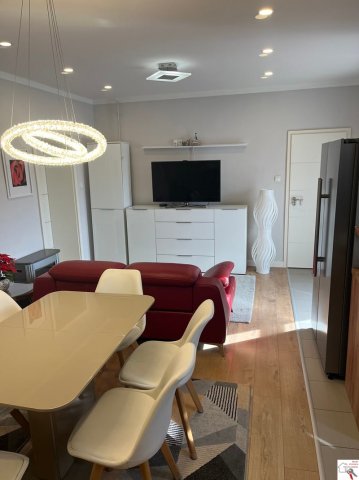 Kiadó téglalakás, albérlet, Pécsett 320 E Ft / hó, 3 szobás