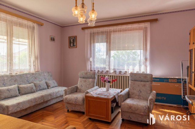 Eladó családi ház, Dobozon 20 M Ft, 3 szobás