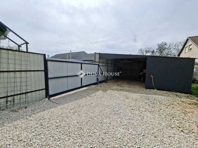 Eladó ikerház, Gyömrőn 96 M Ft, 3 szobás / költözzbe.hu