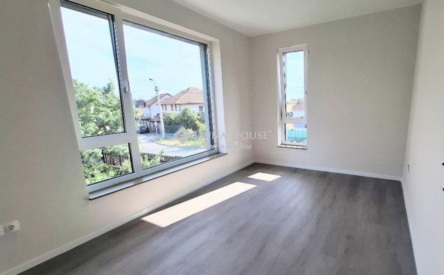 Eladó ikerház, Budapesten, XXI. kerületben 179.9 M Ft, 4 szobás