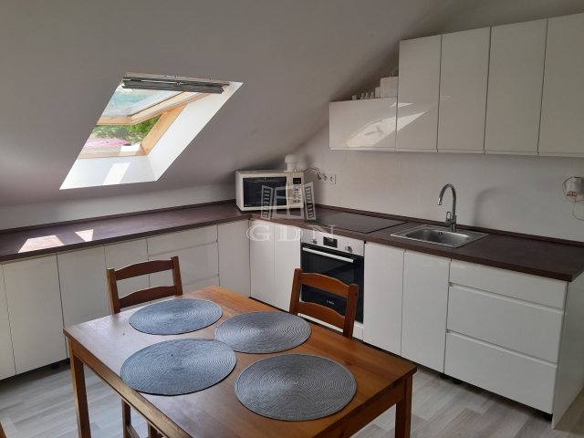 Eladó családi ház, Piliscsabán 69 M Ft, 3 szobás