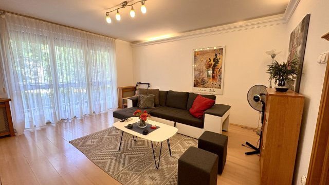 Kiadó téglalakás, albérlet, Debrecenben 380 E Ft / hó, 3 szobás
